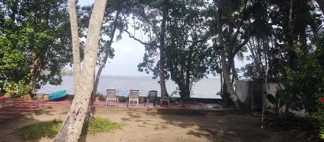 Photo of Others in Kumbalangi