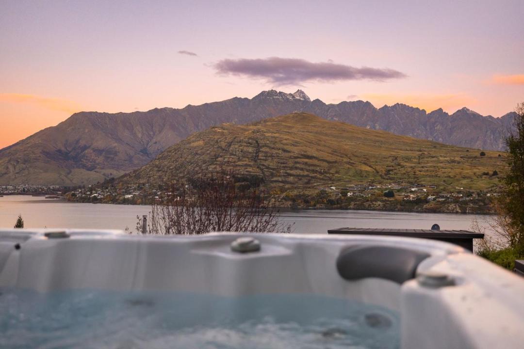 Photo of Others in Queenstown