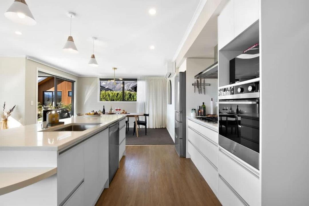 Photo of Kitchen in Kawarau Falls