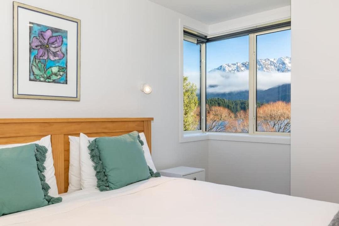 Photo of Bedroom in Kelvin Heights
