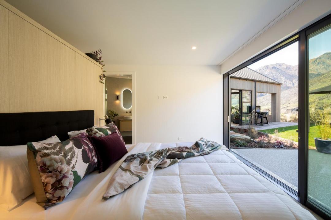Photo of Bedroom in Lake Hayes