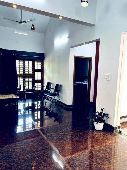 Photo of Others in Panamaram