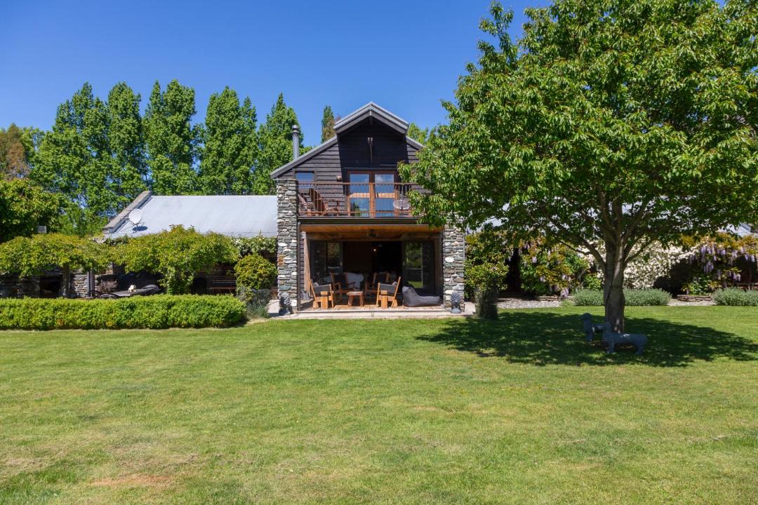 Photo of Others in Arrowtown