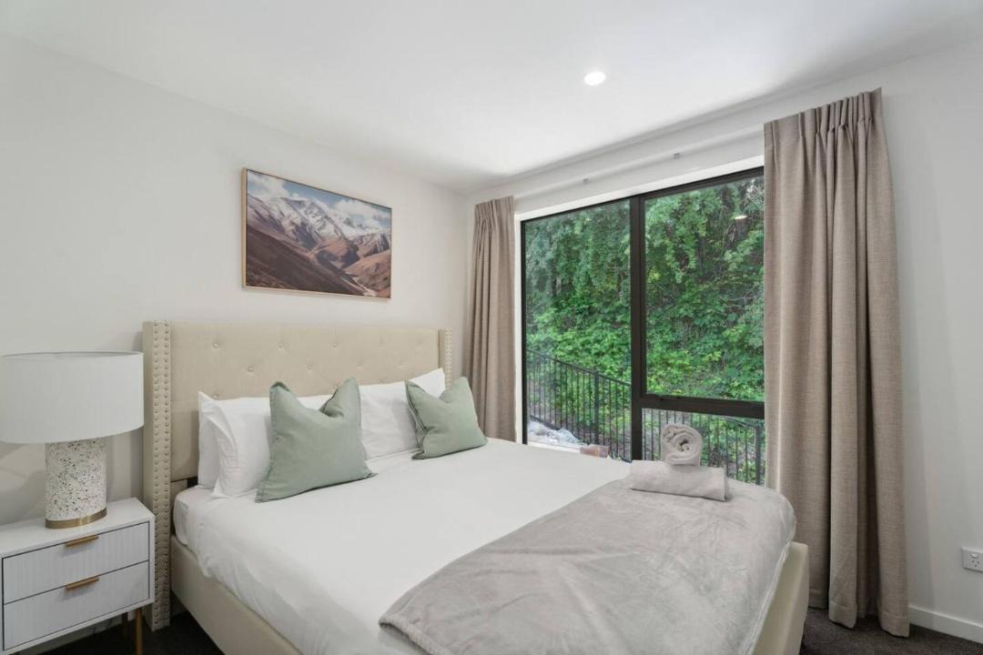 Photo of Bedroom in Arthur's Point