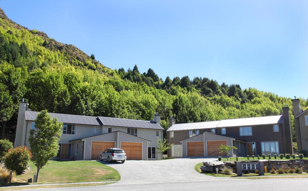 Photo of Others in Arrowtown