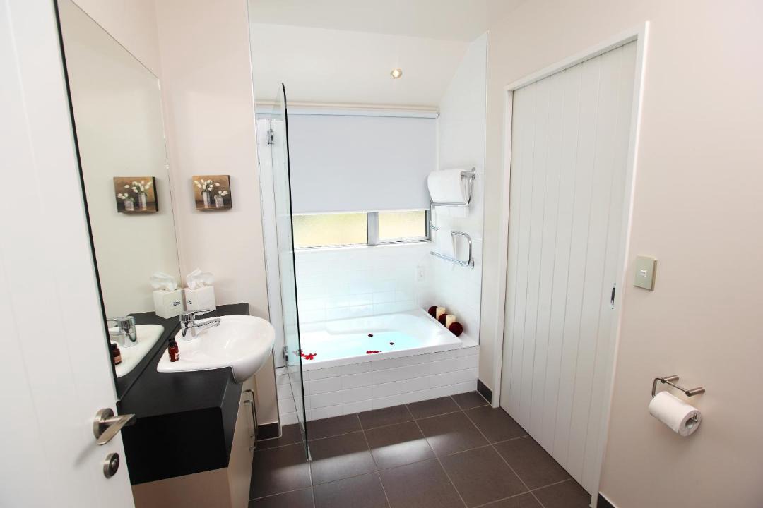 Photo of Bathroom in Arrowtown