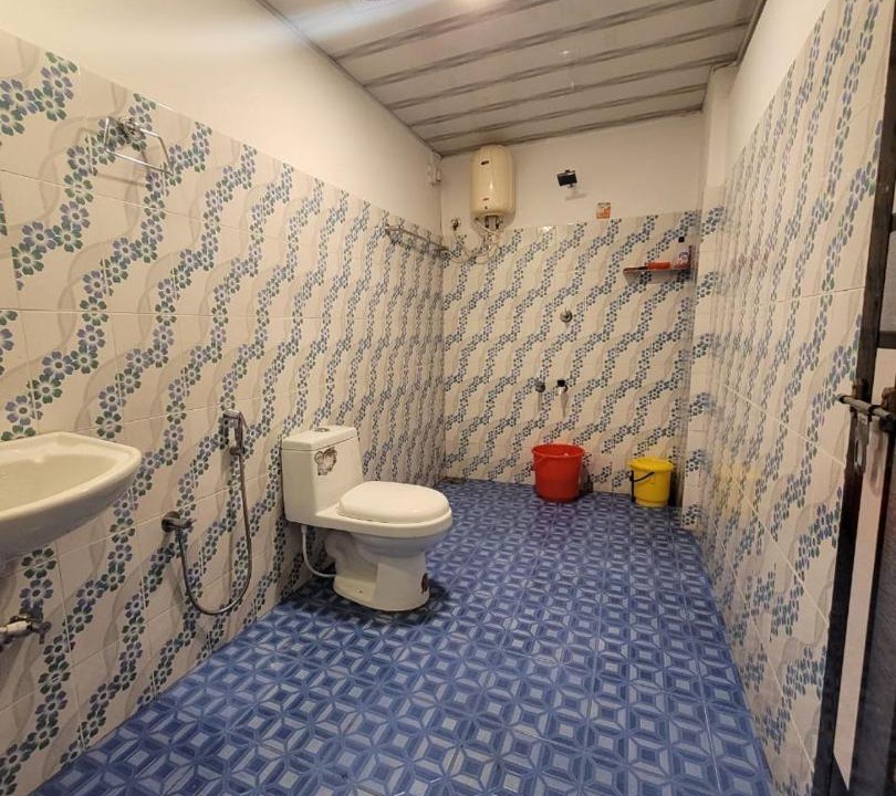 Photo of Bathroom in Anaviratty