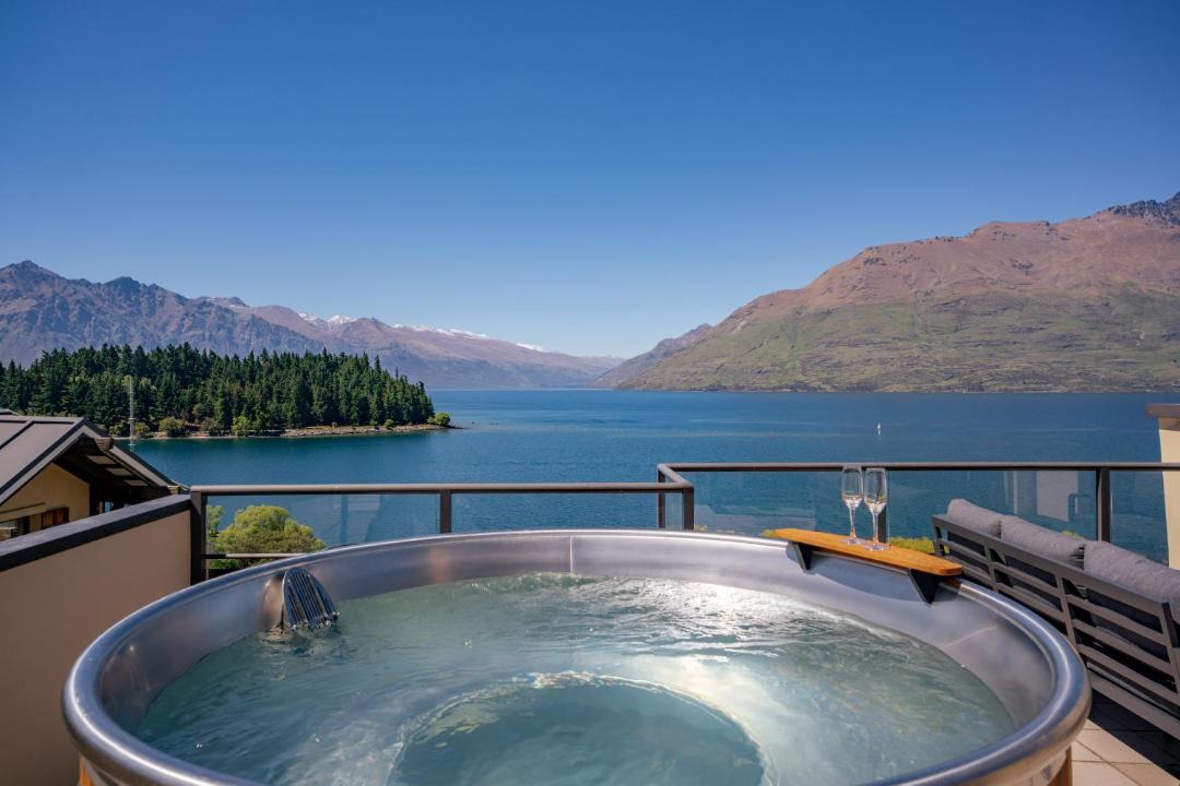 Photo of Others in Queenstown