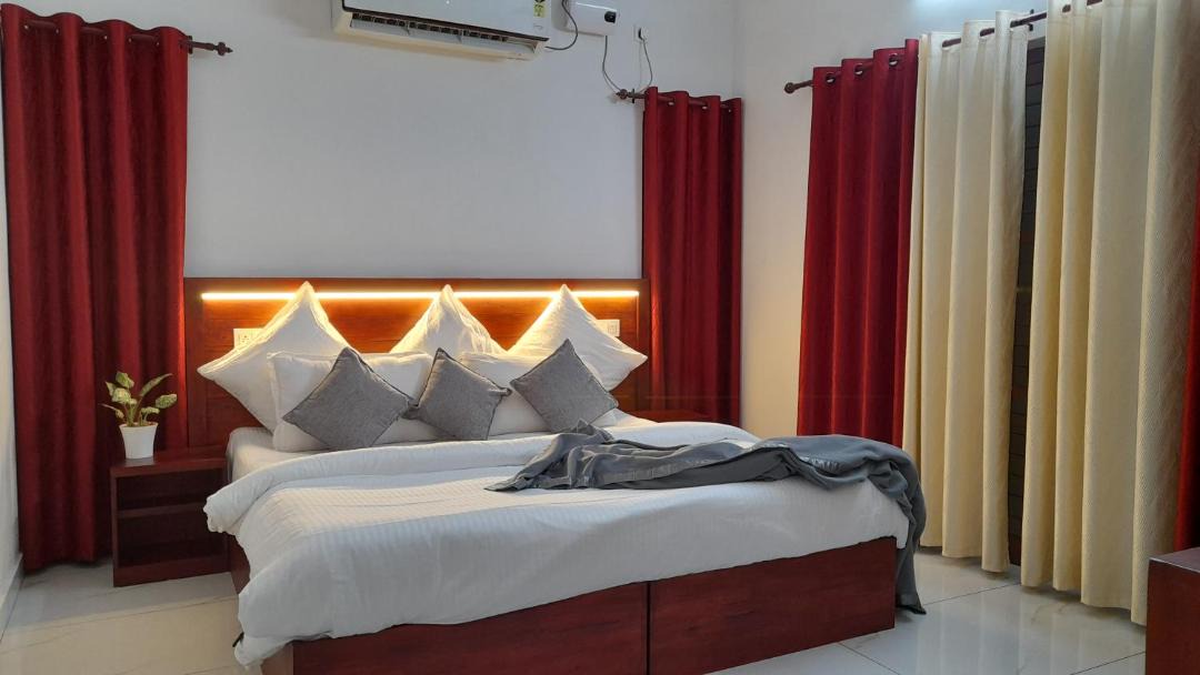 Photo of Bedroom in Thiruvananthapuram