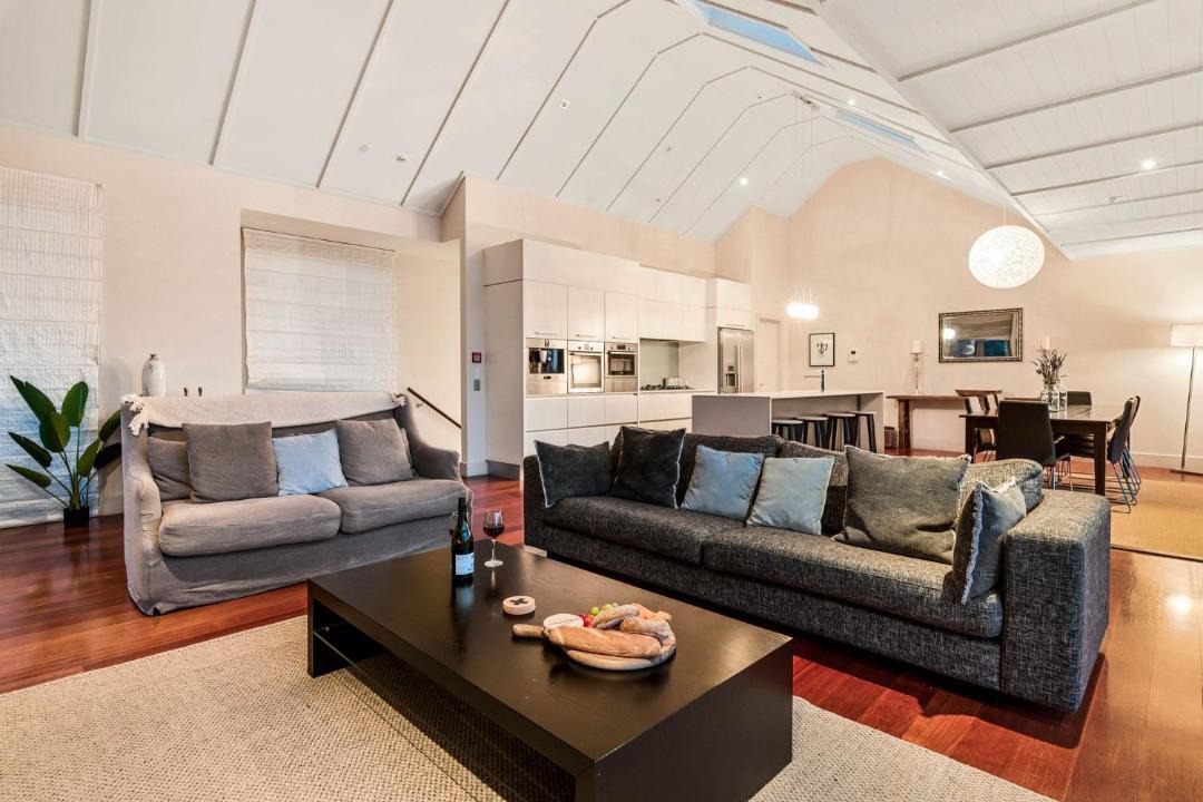 Photo of Livingroom in Queenstown City Centre