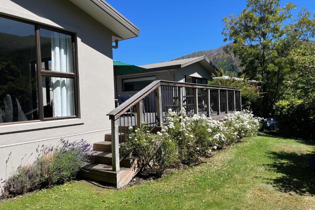 Photo of Others in Arrowtown