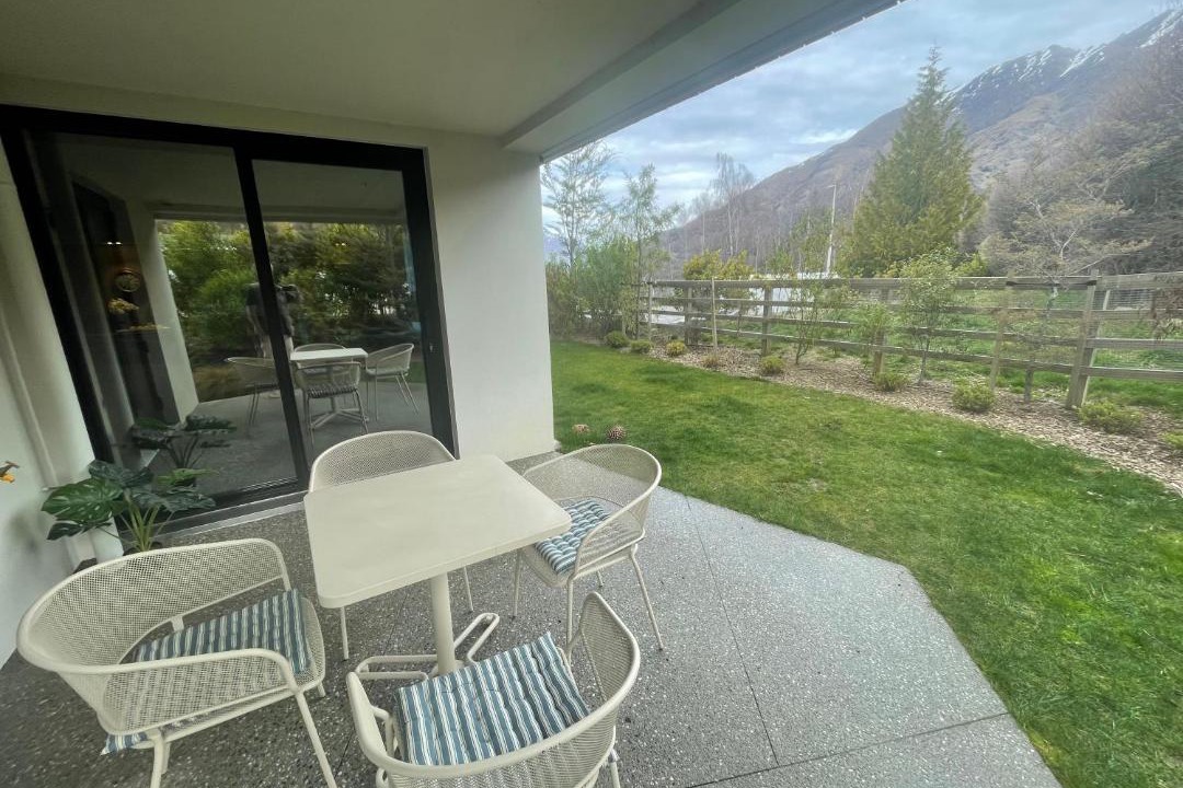 Photo of Patio Balcony in Arthur's Point