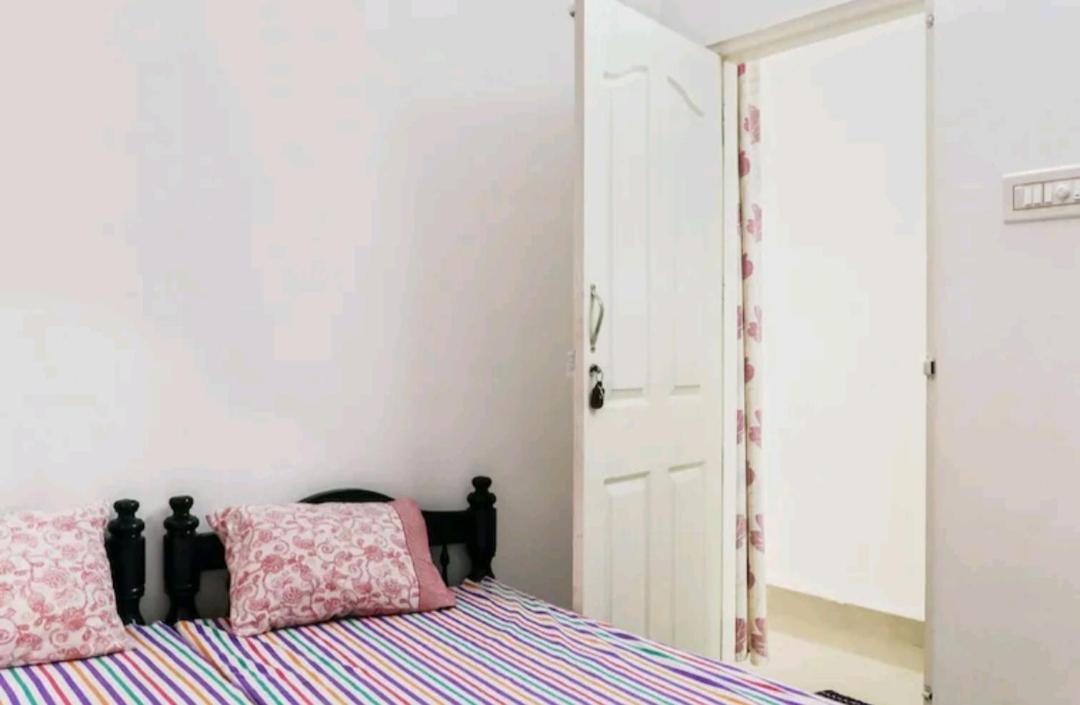 Photo of Bedroom in Alappuzha