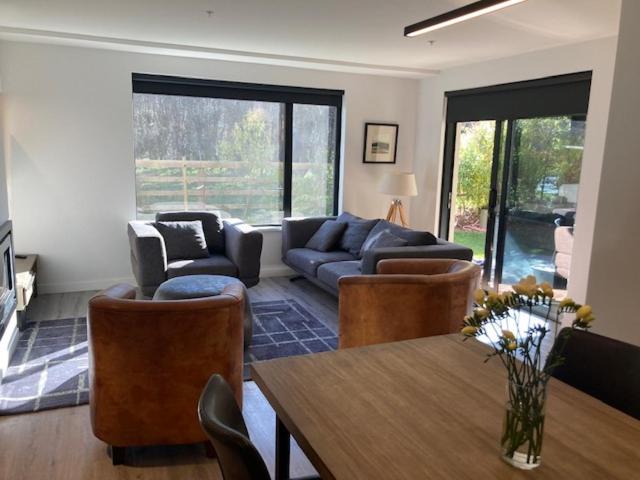 Photo of Livingroom in Arthur's Point