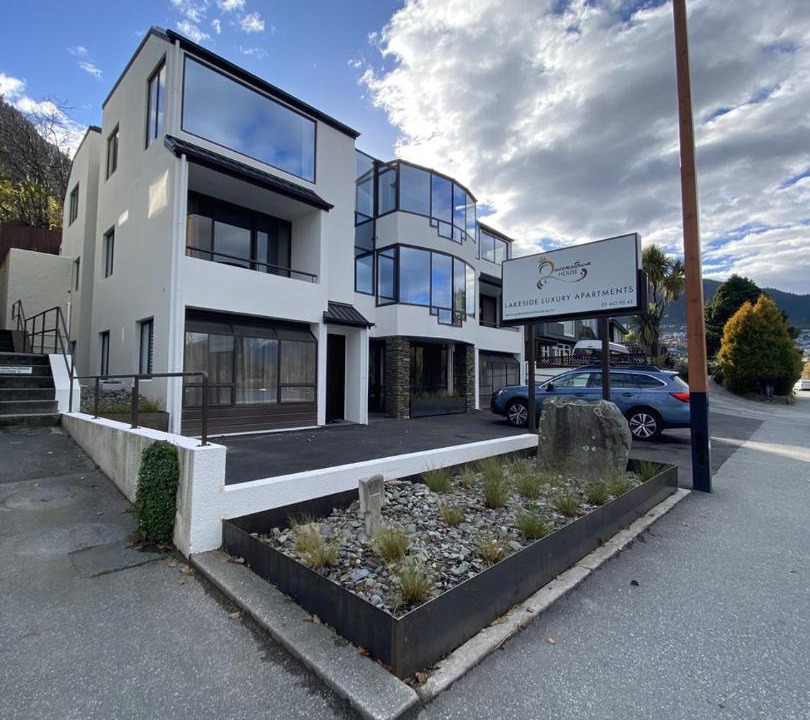 Photo of Others in Queenstown