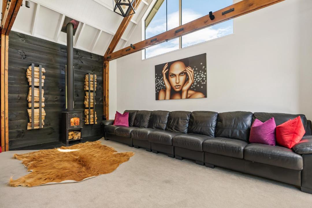 Photo of Livingroom in Arthur's Point