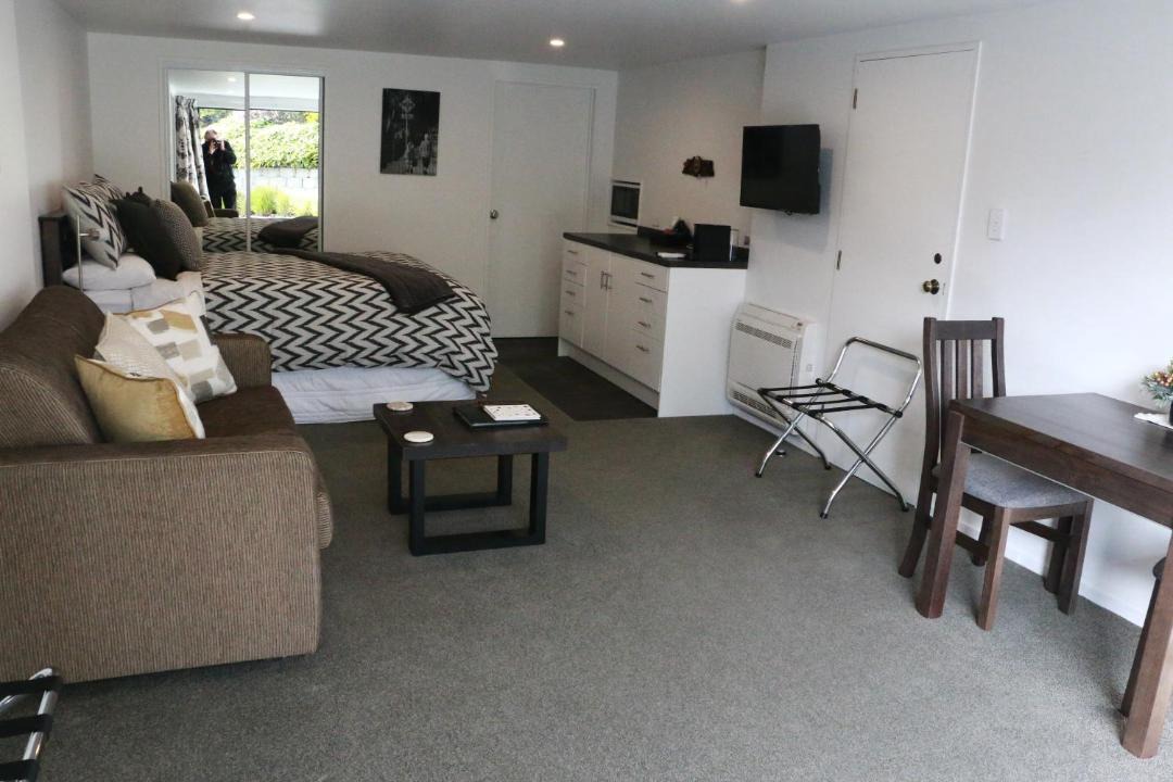 Photo of Livingroom in Kelvin Heights