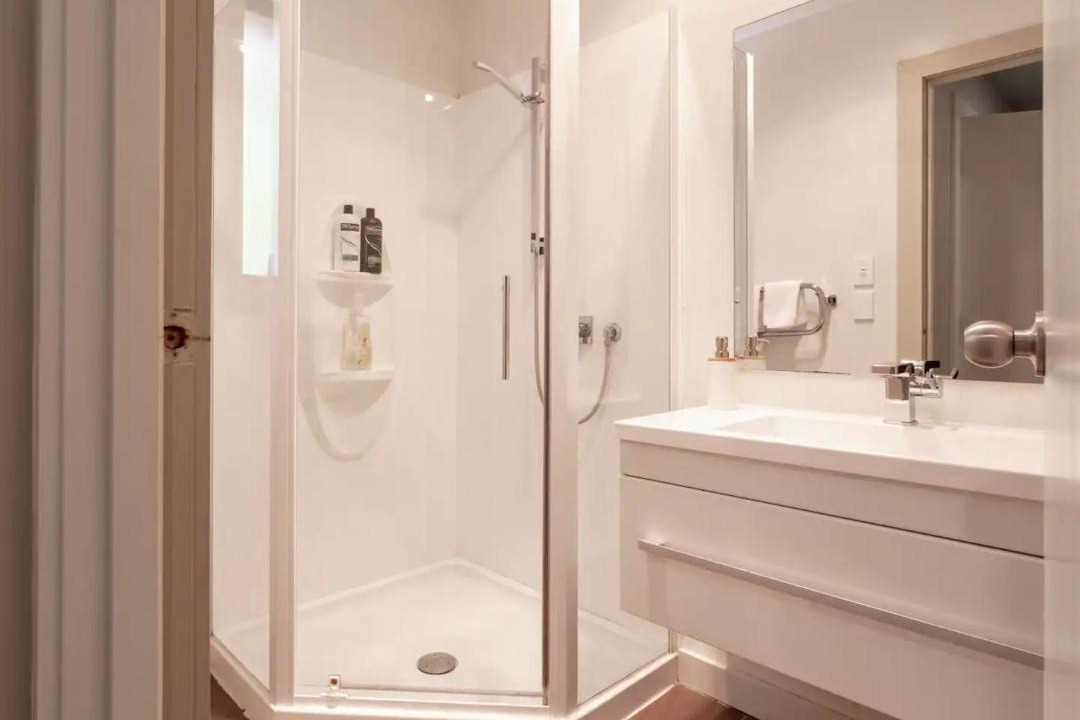 Photo of Bathroom in Sunshine Bay