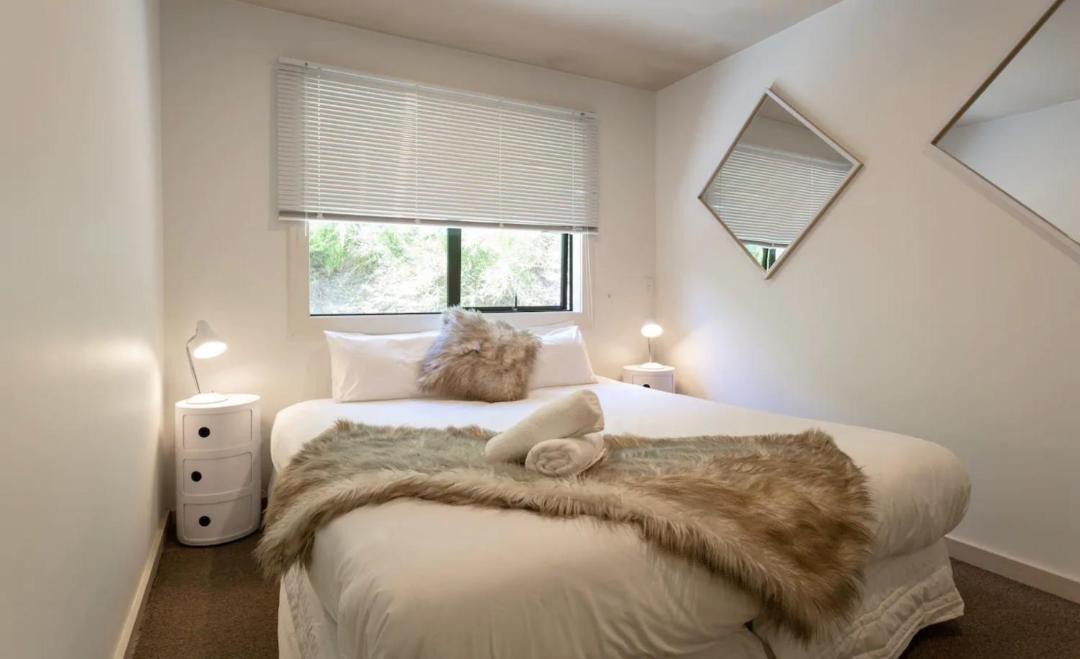 Photo of Bedroom in Sunshine Bay