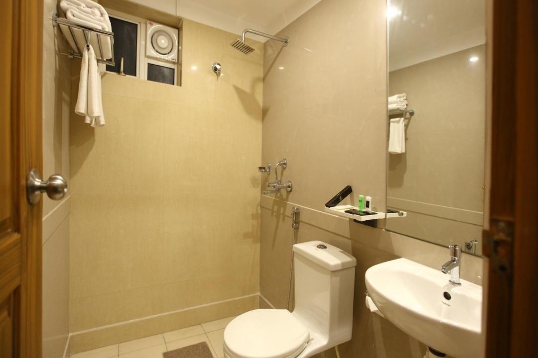 Photo of Bathroom in Edapalli