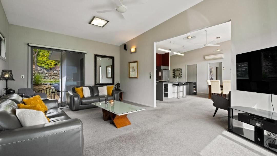 Photo of Livingroom in Kelvin Heights