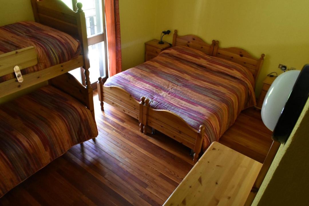 Photo of Others in Isola