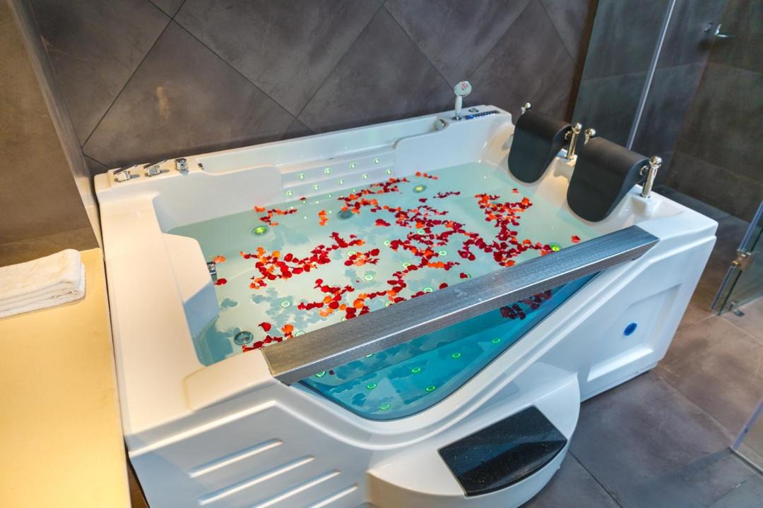 Photo of Bathroom in Moolakadai