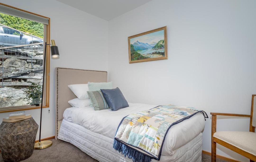 Photo of Bedroom in Kelvin Heights