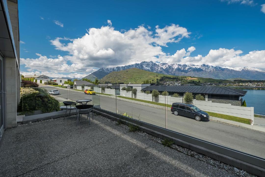 Photo of Others in Queenstown