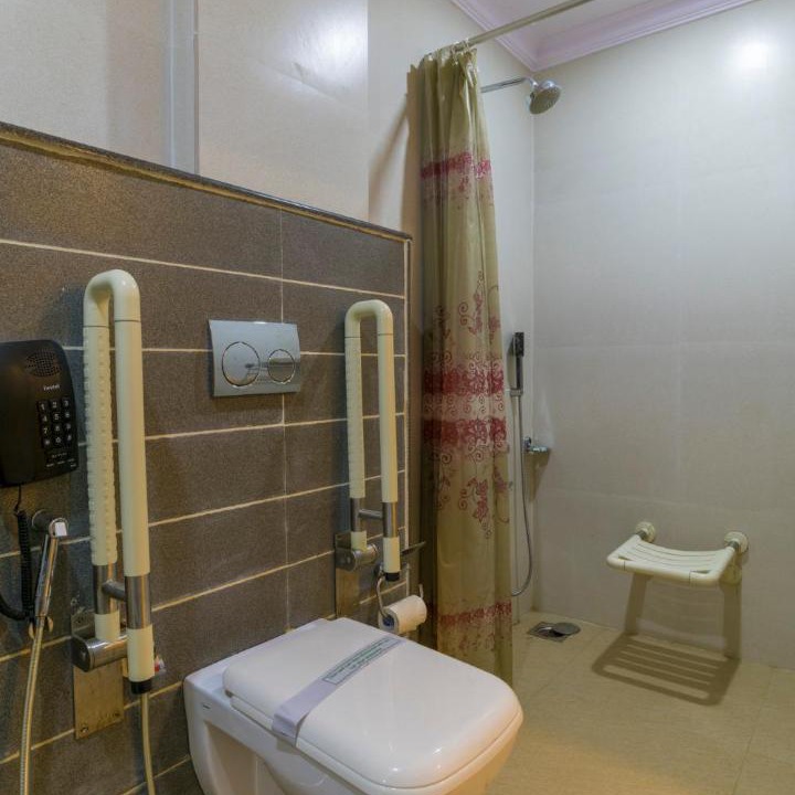 Photo of Bathroom in Irinjalakuda